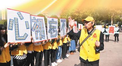 成都这周天气热到让人绝望，高温天气下如何防范中暑？游戏画面