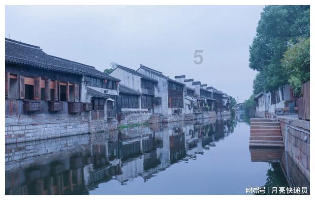 《潜水员戴夫》黄色快递船深度介绍